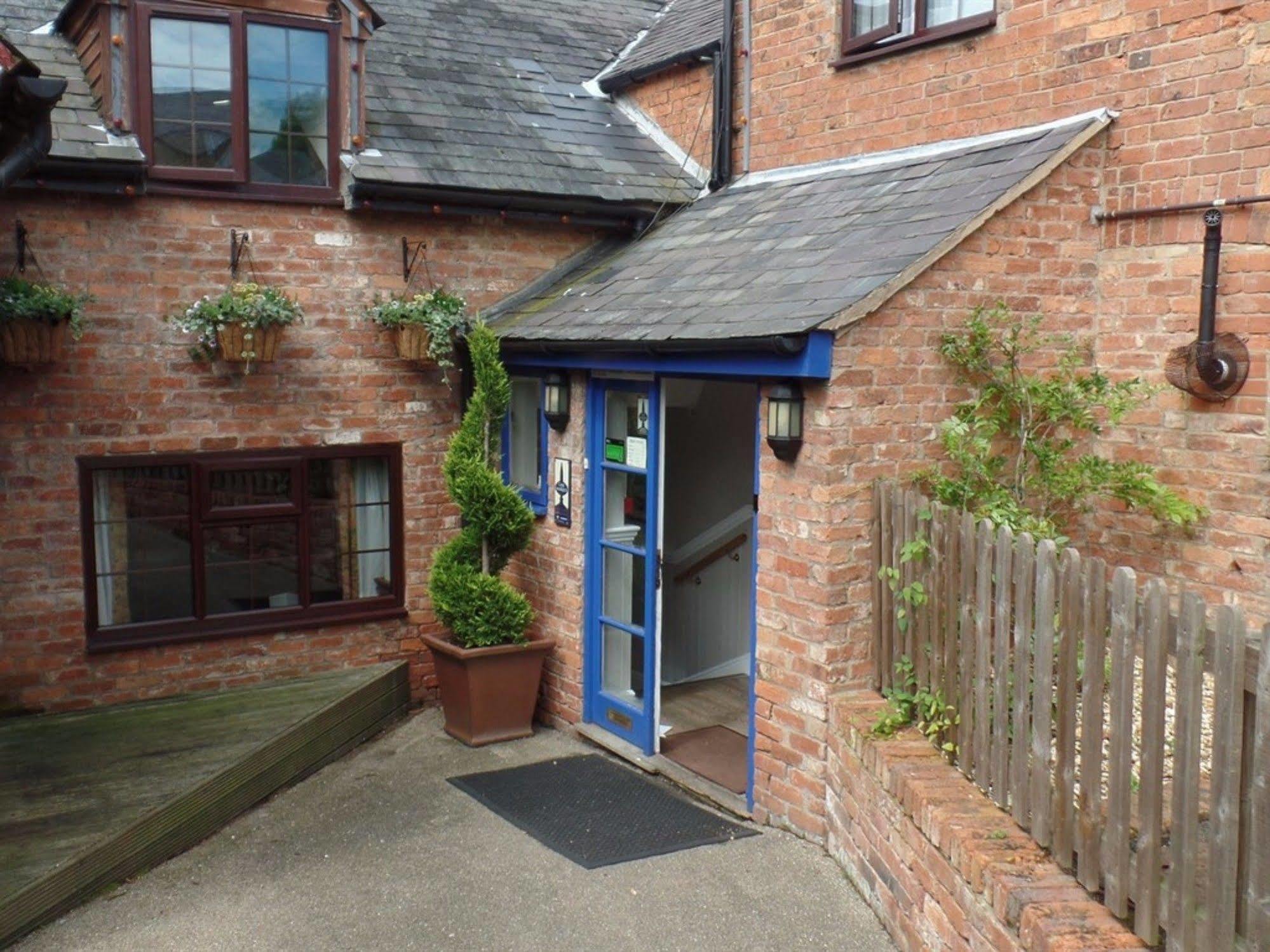 Inn Royal George Great Easton (Leicestershire)